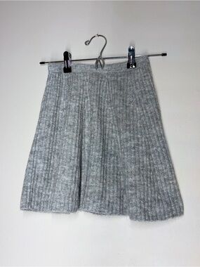 H&M Ribbed Knit A-Line Skirt - Gray